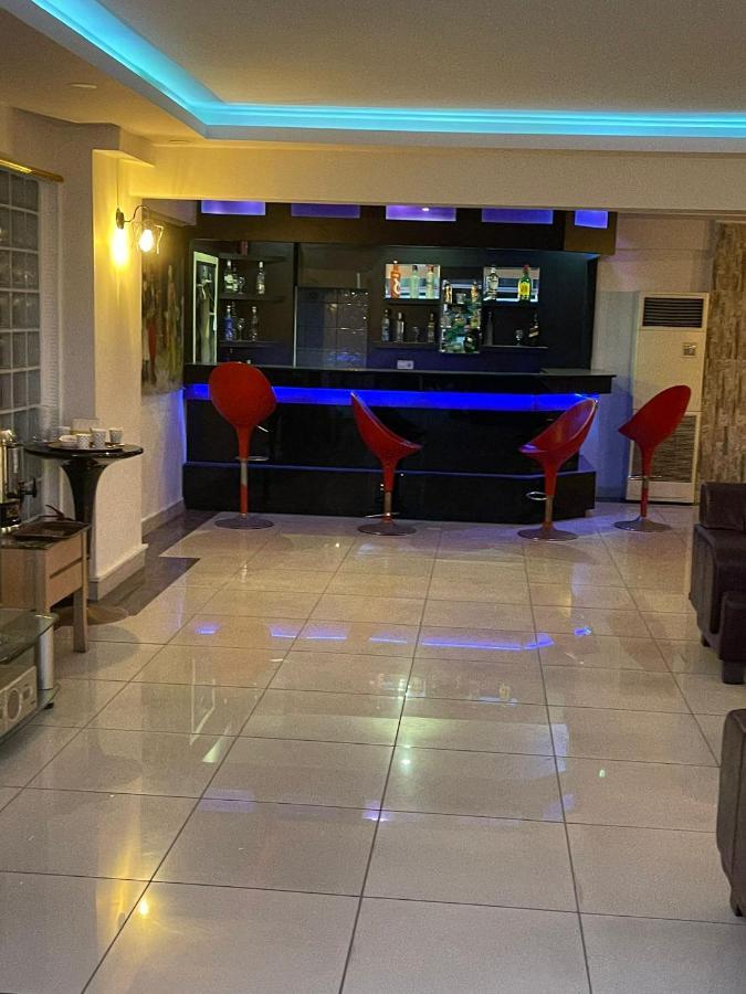 Denizhan Hotel Αττάλεια Εξωτερικό φωτογραφία