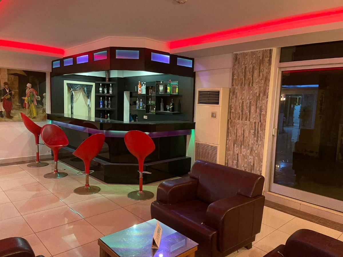 Denizhan Hotel Αττάλεια Εξωτερικό φωτογραφία