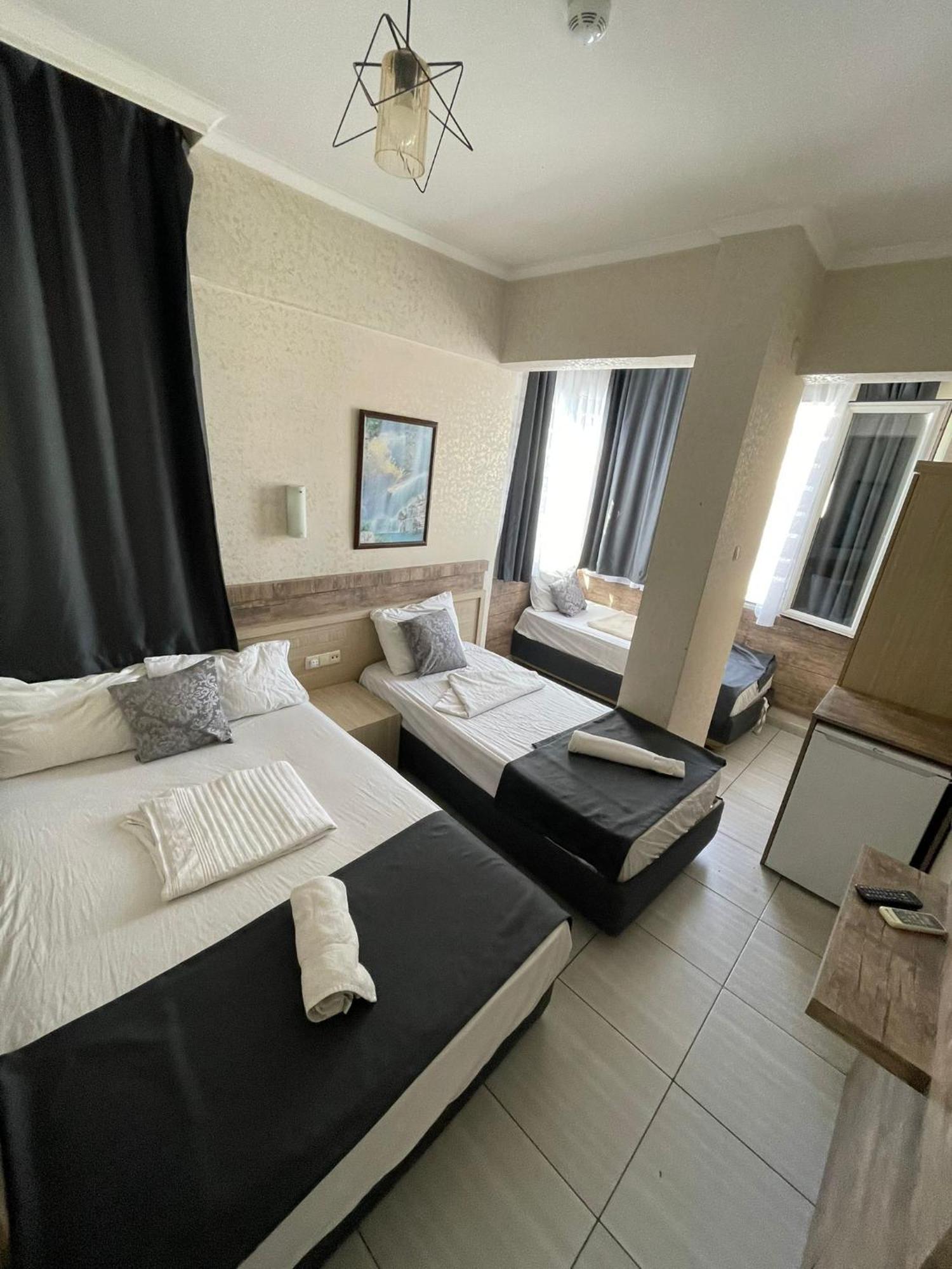 Denizhan Hotel Αττάλεια Εξωτερικό φωτογραφία
