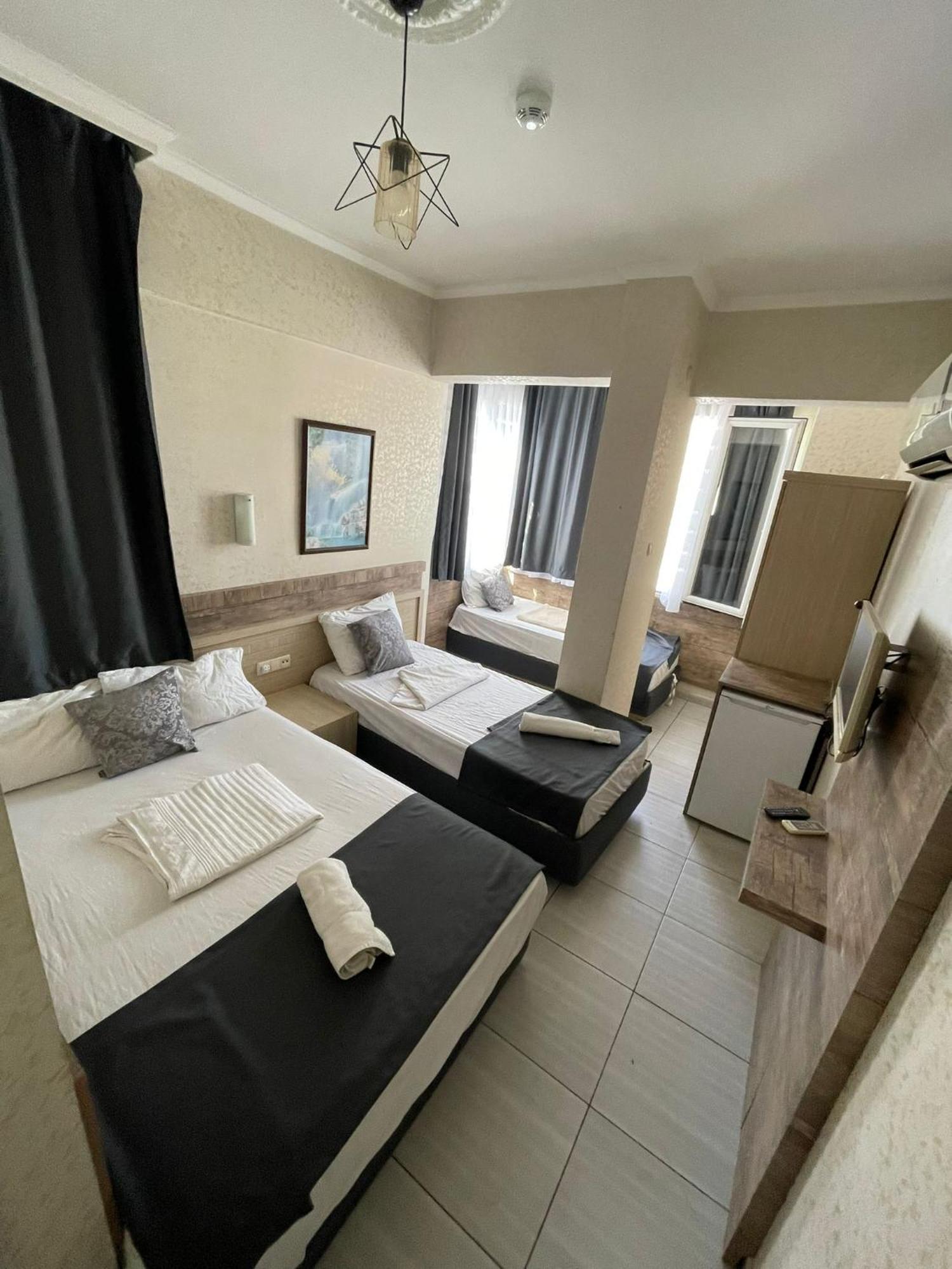 Denizhan Hotel Αττάλεια Εξωτερικό φωτογραφία