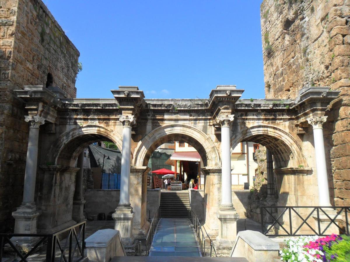 Denizhan Hotel Αττάλεια Εξωτερικό φωτογραφία